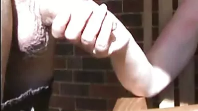 Libidinous វ័យក្មេងលិទ្ធនិង fucked រន្ធរបស់ក្មេងស្រី