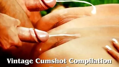 បុរសវ័យក្មេង fucked ដោយបូជាចារ្យដែលមើលទៅអាក្រក់