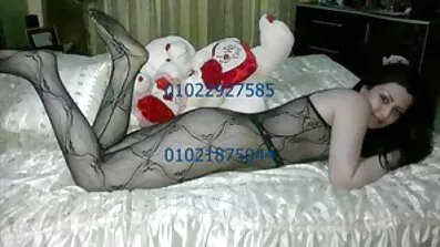 ក្មួយប្រុស fucked មីងជាមួយនឹងការធ្លាក់ចុះធំ