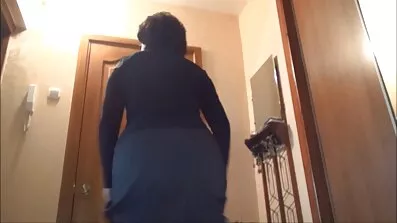 ក្មេងស្រីសក់សលេបជល់ spiky