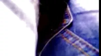 នៅក្នុងគណនីចំនួនពីរ fucked ប៍នស្រស់ស្អាតដោយ boner ដែលមានអនុភាព។