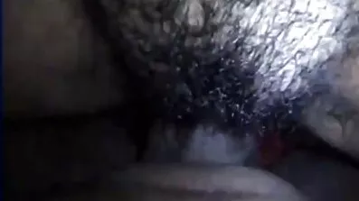 អផ្សុករឹងមាំ fucked នៅក្នុងមាត់ក្មេងស្រីក្នុងអាវយឺតខ្មៅ