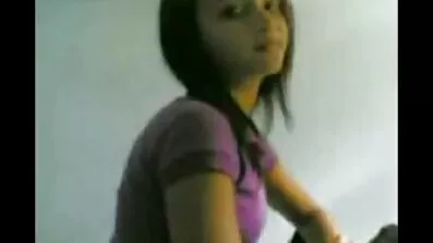 សែ bionda blonde លើកទីមួយ fucked ដោយខ្មៅ
