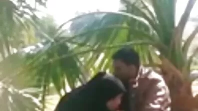 Fucks Chick បុរសពីរនាក់សម្រាប់ការមានអារម្មណ៍រីករាយនៃព្រះត្រីឯកទាំងមូល