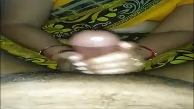 យឺត fucks brunette ក្នុង pussy juicy